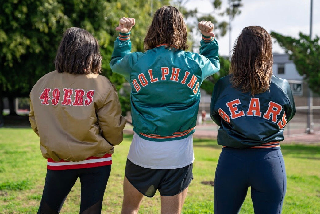 Vintage 1980s Atlanta Braves Satin Bomber Starter Jacket SPELL OUT - X –  Rad Max Vintage