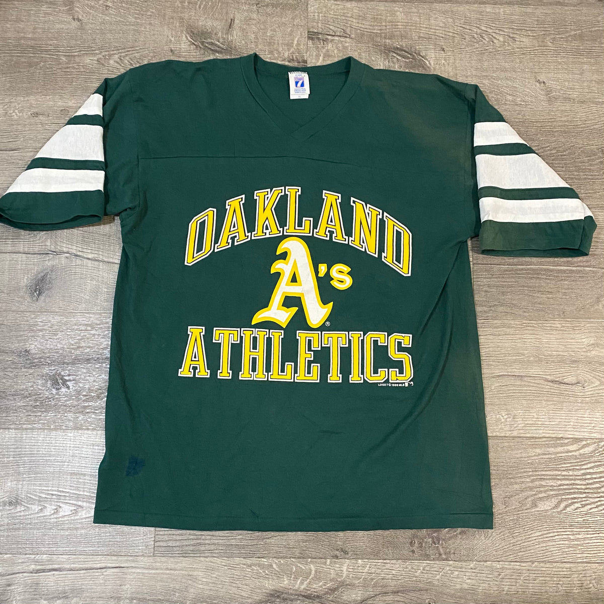 Vintage 1988 Oakland A's Athletics VNECK TSHIRT - L – Rad Max Vintage