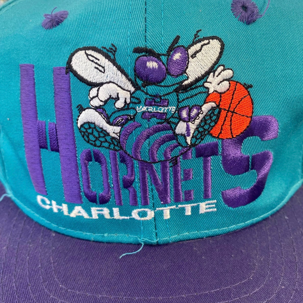 Shop Charlotte Hornets Vintage Cap Snapback online