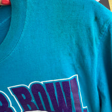 Load image into Gallery viewer, Vintage 1993/1994 Super Bowl XXVIII "Showdown in the South" TSHIRT - L