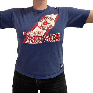 Vintage 1990s Boston Red Sox TSHIRT from Starter - M