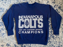 Load image into Gallery viewer, Vintage 1987 Indianapolis Colts AFC Eastern Division Champions Crew - M