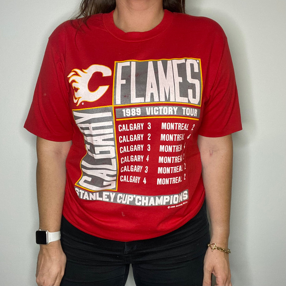 Vintage 1989 Calgary Flames Stanley Cup Champions TSHIRT S/M