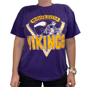 Vintage Early 90s Minnesota Vikings TSHIRT - L/XL