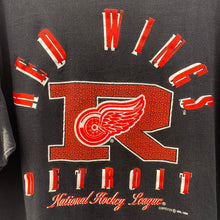 Load image into Gallery viewer, Vintage 1994 Detroit Red Wings Competitor Sports TSHIRT - XL