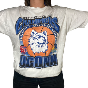 Vintage 1999 University of Connecticut UCONN Huskies NCAA Final Four TSHIRT - XL