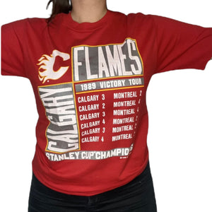 Vintage 1989 Calgary Flames Stanley Cup Champions TSHIRT - S/M